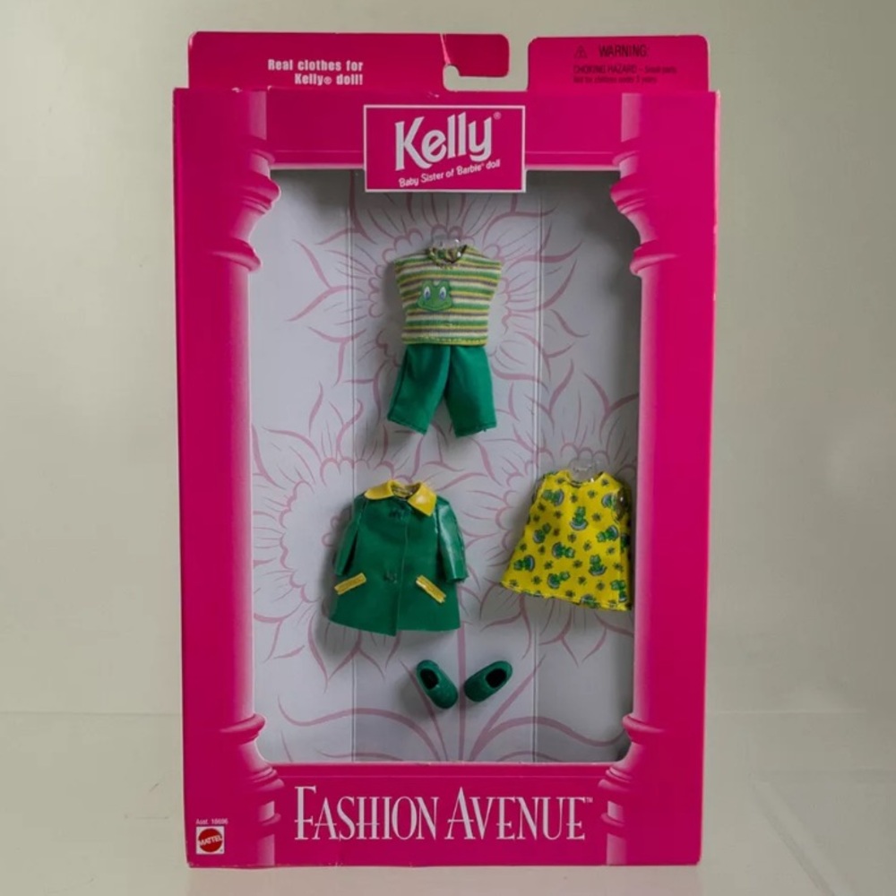 NEW Vintage Barbie Kelly Fashion Avenue Doll Clothes Frog Froggy Raincoat Outfit